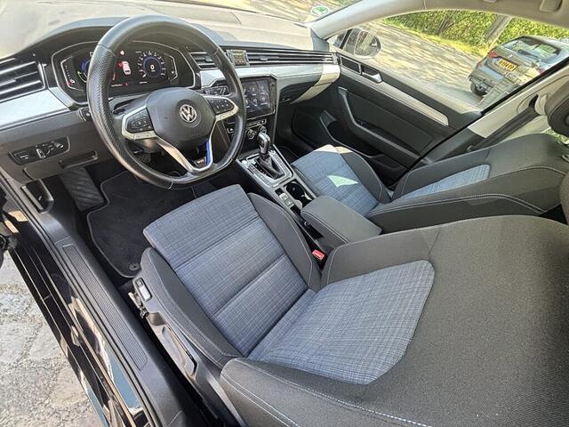Volkswagen PASSAT Variant 1.4 TSI PHEV GTE Bns,pano,sfeer,led,