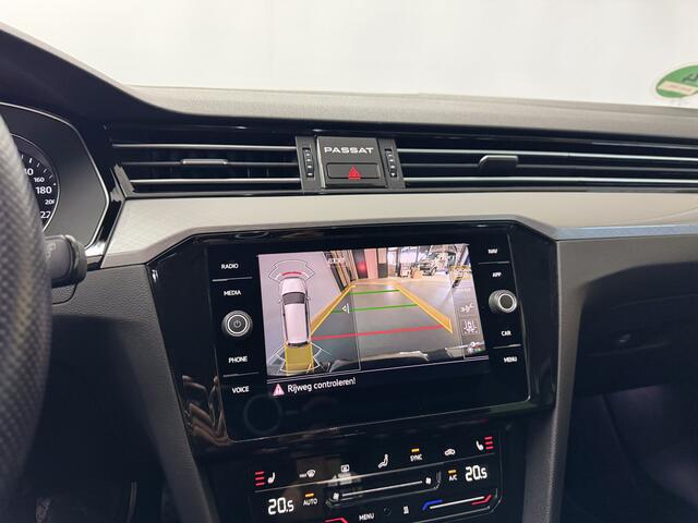 Volkswagen PASSAT Variant 1.4 TSI PHEV GTE | Camera | Winter | LED | ACC