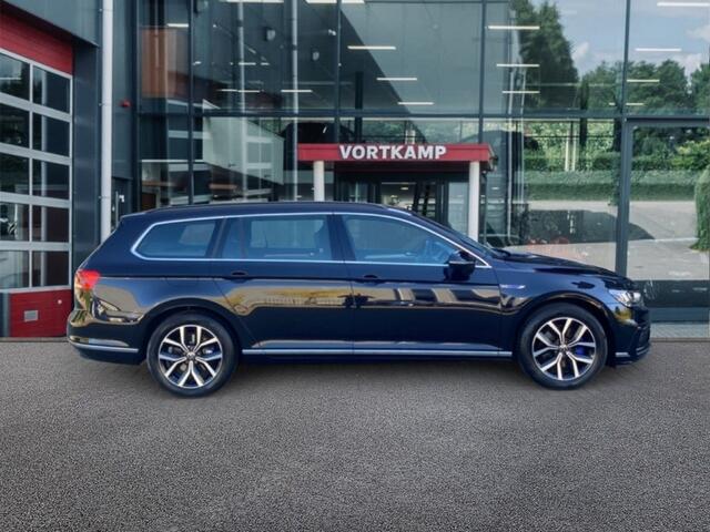 Volkswagen PASSAT 1.4 TSI GTE TREKHAAK/ACC/STOELVER/CAMERA/NAVI/E-KLEP