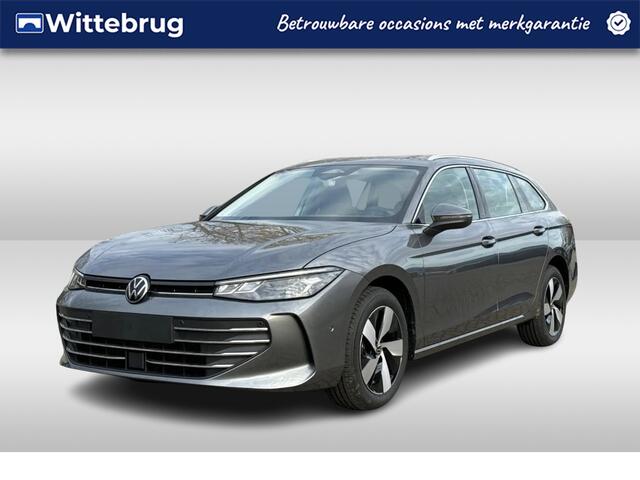 Volkswagen PASSAT Variant 1.5 eTSI 150PK Business / Resterende Fabrieksgarantie / Trekhaak / Digital Cockpit Pro / 17'' LMV / VW