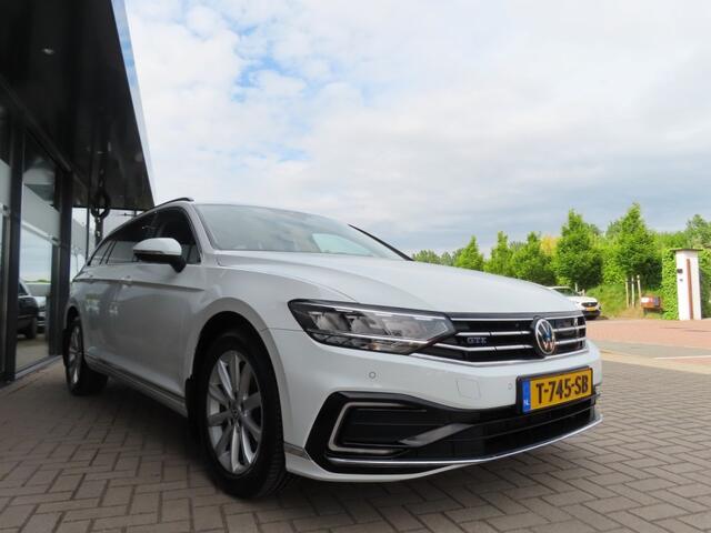 Volkswagen PASSAT 1.4 TSI PHEV GTE Business Ecc Navi Led Trekhaak 2020