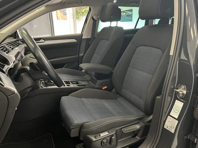 Volkswagen PASSAT Variant 1.4 TSI PHEV GTE | PANO | TREKHAAK | IQ-LIGHT | 93% SOH |