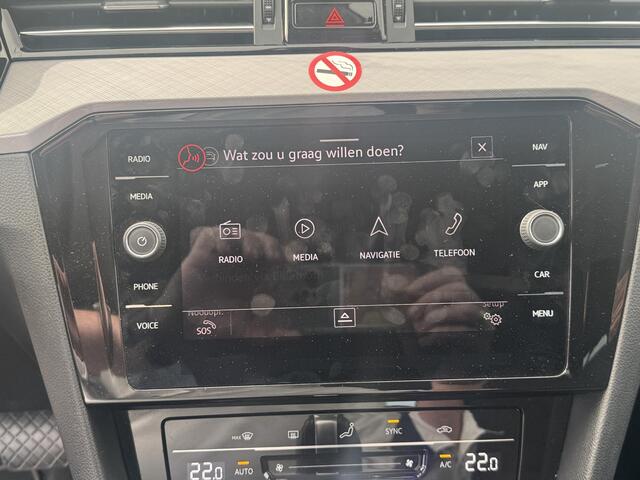 Volkswagen PASSAT Variant 1.5 TSI Business | Camera | Navigatie | Carplay