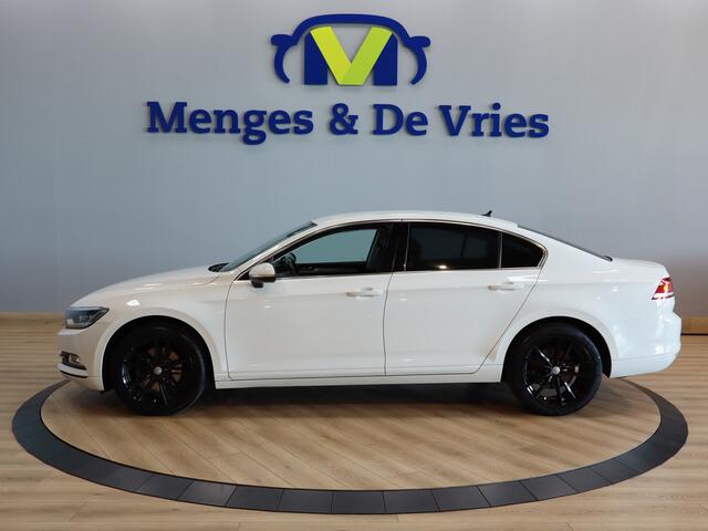 Volkswagen PASSAT 1.8 TSI Highline Airco ECC | LED | Parkeer Sensoren | Adaptive Cruise | Navigatie | Isofix
