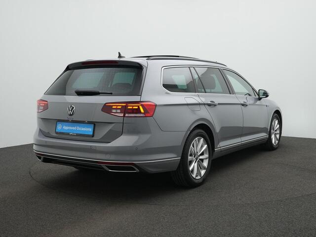 Volkswagen PASSAT 1.4 TSI 218 pk PHEV GTE | Panoramadak | Head-up display | 360 Camera | Adaptive Cruise | Elektrische achterklep