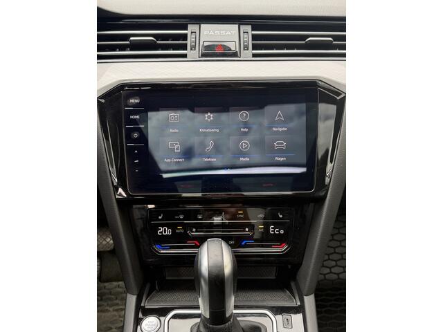 Volkswagen PASSAT Variant 1.4 TSI PHEV GTE Leder-Pano-ACC-18"-Virtual-360