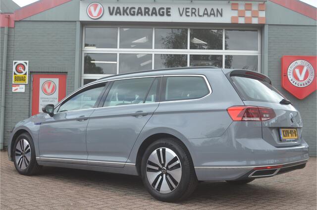 Volkswagen PASSAT Variant 1.4 TSI PHEV GTE ACC/Camera/dealer onderh.