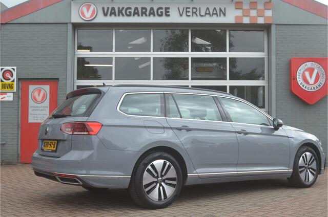Volkswagen PASSAT Variant 1.4 TSI PHEV GTE ACC/Camera/dealer onderh.
