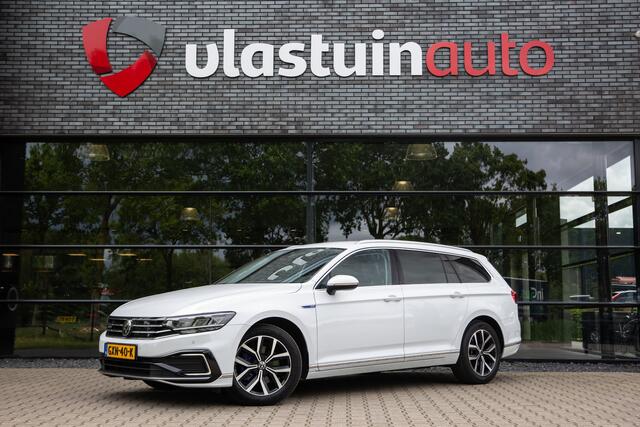 Volkswagen PASSAT Variant 1.4 TSI PHEV GTE Business SoH 94%, Adap. cruise, Trekhaak, Carplay, Camera,