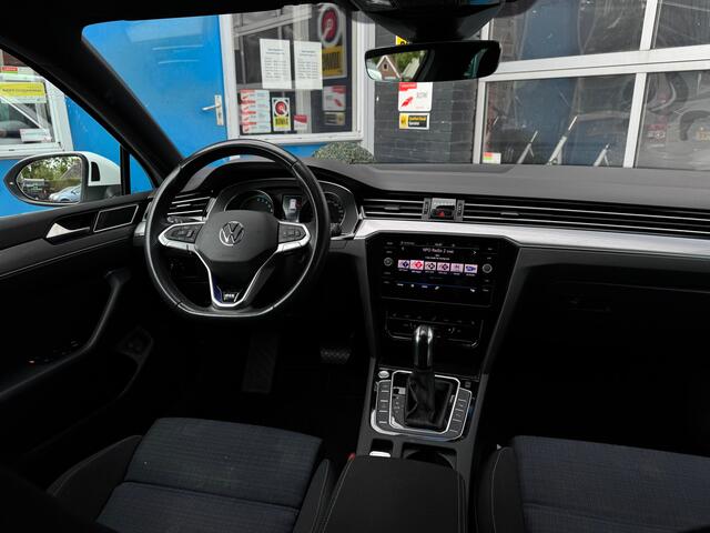 Volkswagen PASSAT Variant 1.4 TSI PHEV GTE Business GRATIS Afleverpakket! | Trekhaak Elektrisch | Achteruitrijcamera |