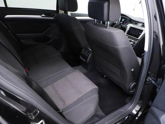 Volkswagen PASSAT Variant 1.4 TSI ACT Comfortline Business Stoelverw. | Trekhaak | 12-2017 166.034 KM