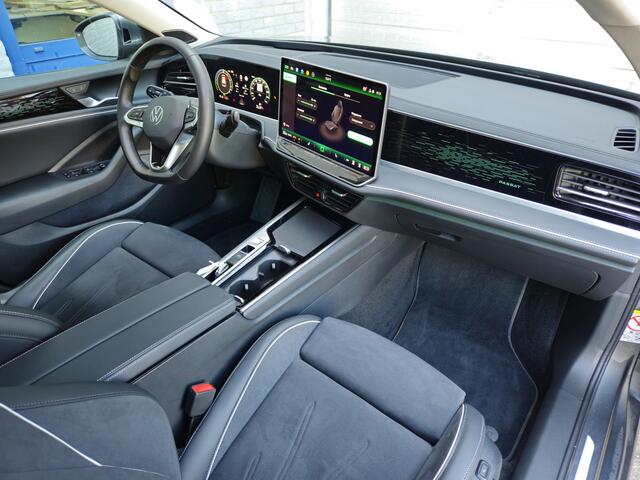 Volkswagen PASSAT Variant 1.5 eHybrid Elegance Business Inclusief Afleveringskosten