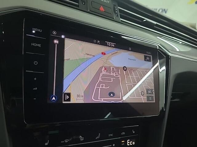 Volkswagen PASSAT 1.4 TSI PHEV GTE Business | Plug-in Hybride | Panoramadak | Head-up | Nederlandse auto origineel 10.000km | Trekhaak |