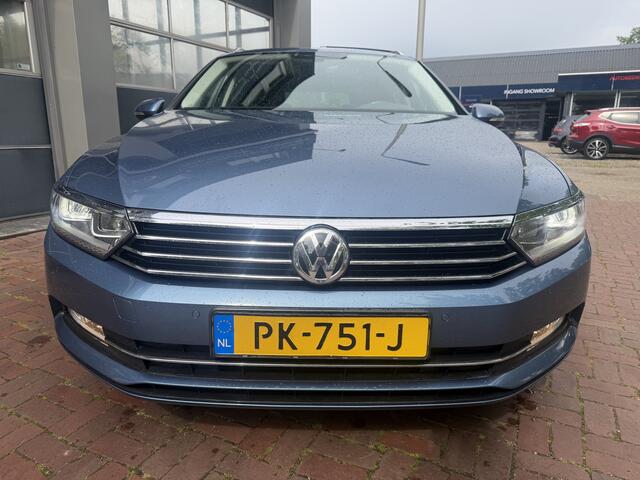 Volkswagen PASSAT Variant 1.4 TSI Comfortline Business Panodak,Trekhaak,Cruise,Lmv Navi,Clima