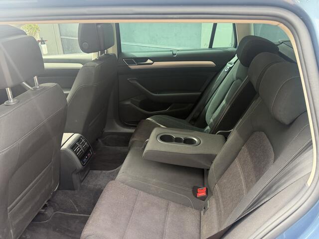 Volkswagen PASSAT Variant 1.4 TSI Comfortline Business Panodak,Trekhaak,Cruise,Lmv Navi,Clima