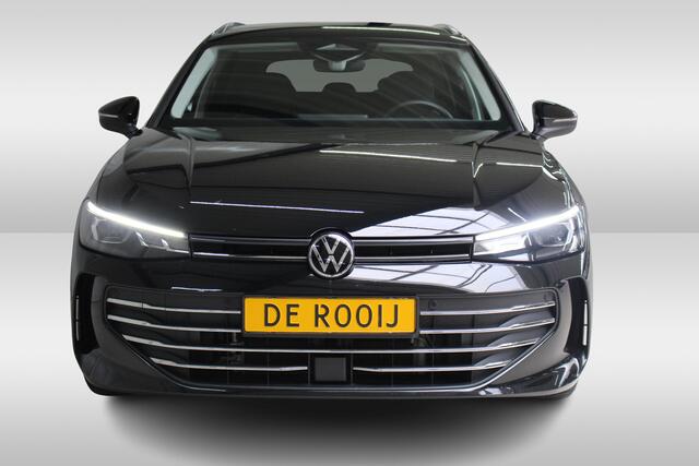 Volkswagen PASSAT Variant 1.5 eHybrid Business Trekhaak | Navigatie | Stoelverwarming | Head-Up Display |