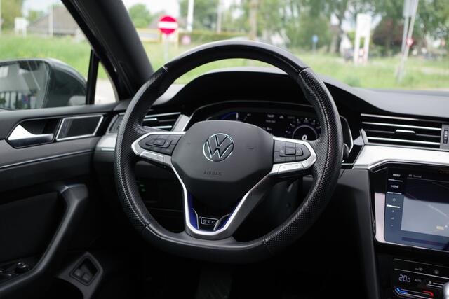 Volkswagen PASSAT Variant 1.4 TSI PHEV GTE 218 PK Business, Panoramadak, Groot-Navi, Carplay, Adap. Cruise Control