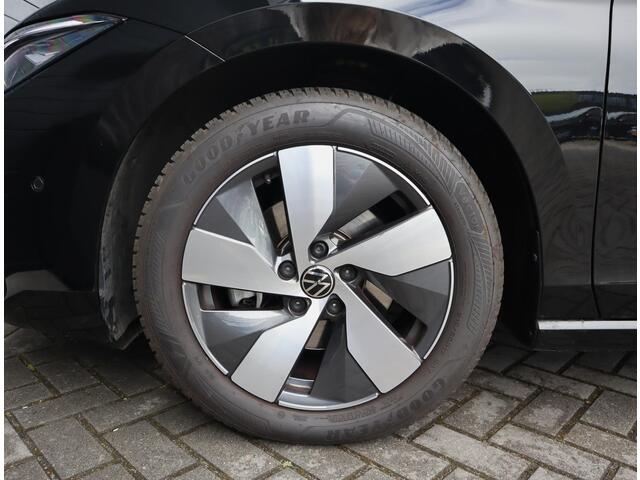 Volkswagen PASSAT Variant 1.5 eTSI Elegance Business | Trekhaak | 360 Camera | Stoelverwarming