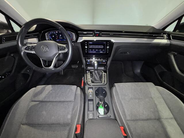 Volkswagen PASSAT Variant 1.5 TSI Business Adaptieve cruise | Achteruitrijcamera