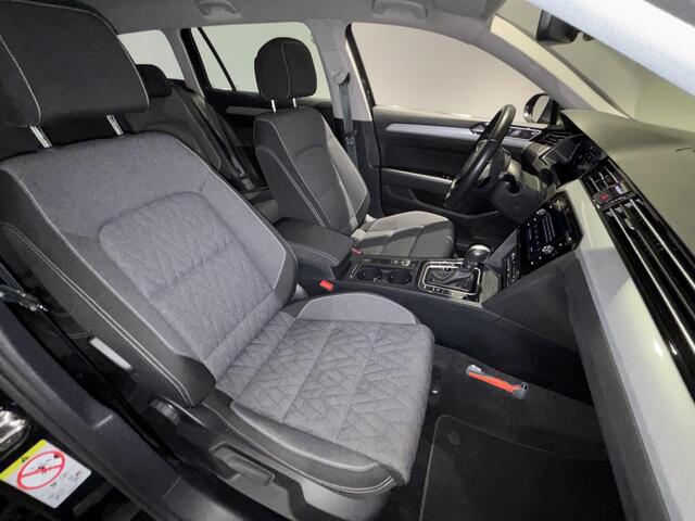 Volkswagen PASSAT Variant 1.5 TSI Business Adaptieve cruise | Achteruitrijcamera