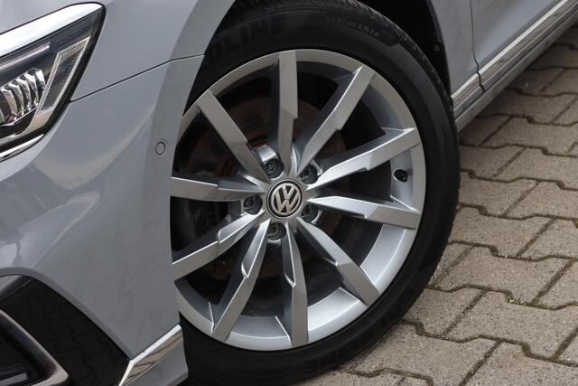 Volkswagen PASSAT Variant 1.4 TSI PHEV GTE Business | Matrix | 360 Camera | ACC |