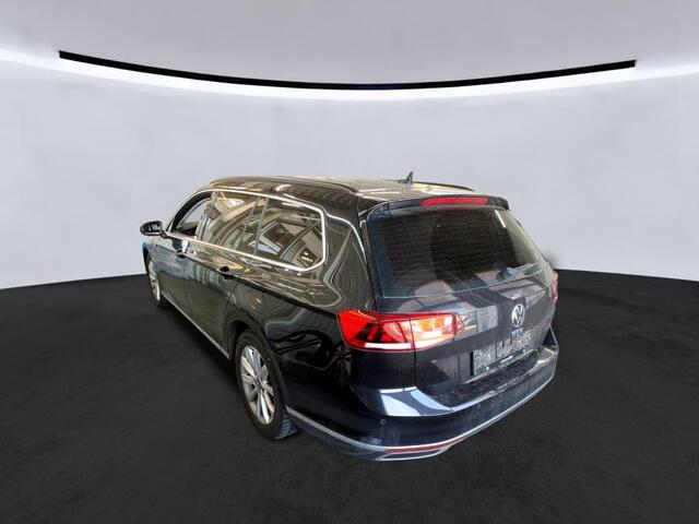 Volkswagen PASSAT Variant GTE 1.4 TSI eHybrid 218pk PHEV Business / Camera / Travel Assist / Navigatie