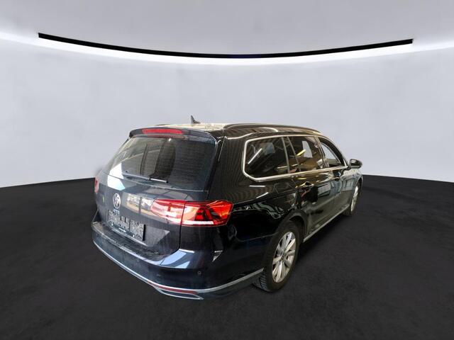 Volkswagen PASSAT Variant GTE 1.4 TSI eHybrid 218pk PHEV Business / Camera / Travel Assist / Navigatie