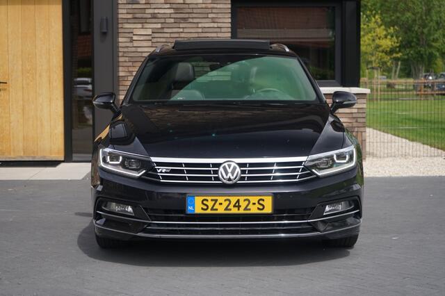 Volkswagen PASSAT Variant 1.4 TSI Highline 3X R-Line Automaat Panoramadak