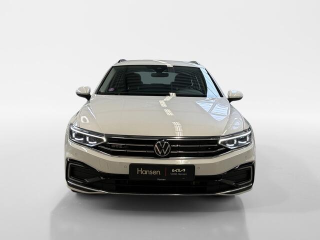 Volkswagen PASSAT Variant 1.4 TSI PHEV GTE Business I Trekhaak I Camera I Elek. Achterklep