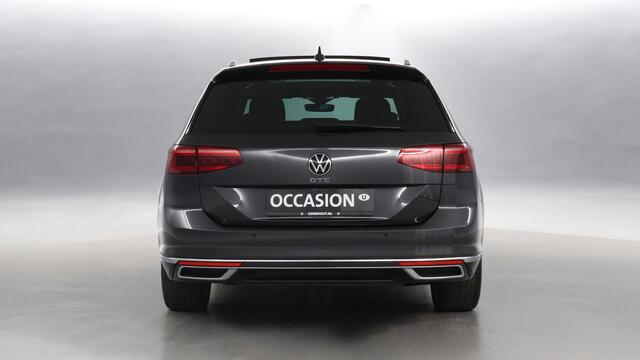 Volkswagen PASSAT Variant GTE 1.4 TSI eHybrid 218pk DSG PHEV Business | Trekhaak | Panorama | Navigatie | Stoelverw. 324