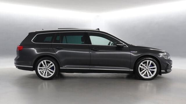 Volkswagen PASSAT Variant GTE 1.4 TSI eHybrid 218pk DSG PHEV Business | Trekhaak | Panorama | Navigatie | Stoelverw. 324