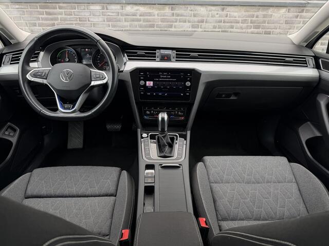 Volkswagen PASSAT Variant 1.4 TSI PHEV GTE Business | Carplay | Camera | LED | Navi | Adap. Cruise