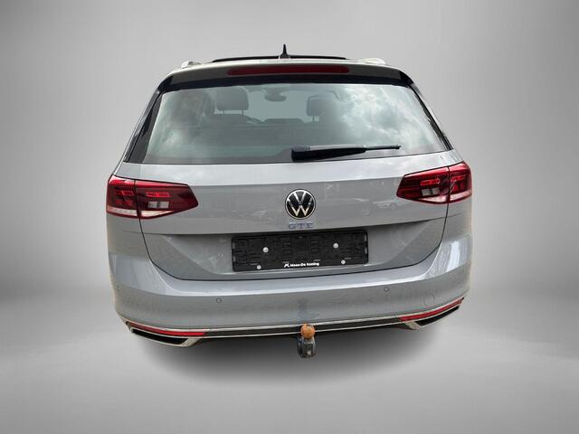 Volkswagen PASSAT Variant 1.4 TSI 218pk DSG PHEV GTE Business · Panoramadak · Camera · Inklap. Trekhaak · Keyless · Stoelverwarming · Apple/Android Car Play · Massagefunctie Bestuurdersstoel ·