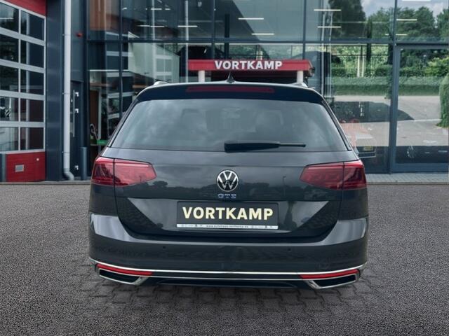 Volkswagen PASSAT 1.4 TSI DSG GTE PANO-DAK/TREKHAAK/LEDER/360CAMERA/E-KLEP/IQ-LIGHTS