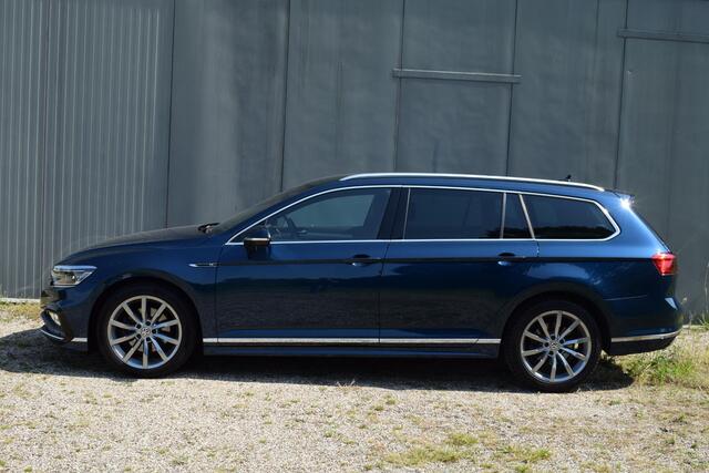 Volkswagen PASSAT Variant 1.5 TSI Elegance Business R