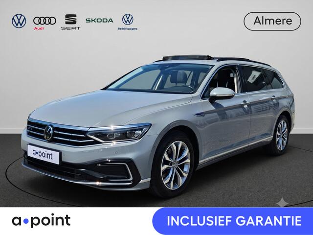 Volkswagen PASSAT 1.4 TSI PHEV GTE Business Automaat | trekhaak | Schuifdak | Full LED | Stoelverwarming | Ergo stoel met massage | Navigatie | Camera | Adapt. Cruise Controle | Blind Spot detectie