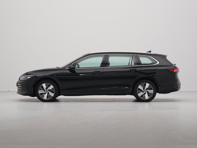 Volkswagen PASSAT Variant 1.5 eTSI 150pk DSG Business Trekhaak | Massage | Camera | Full-LED