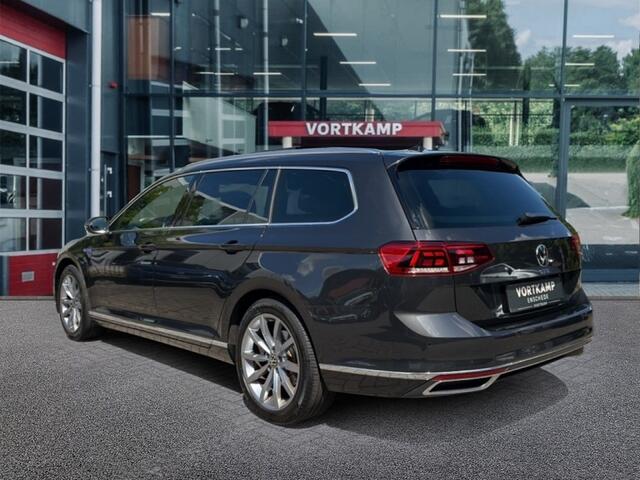 Volkswagen PASSAT 1.4 TSI GTE DSG BUSINESS TREKHAAK/LEDER/CAMERA/PANO-DAK/ACC/STANDKACHEL/STOELVERW