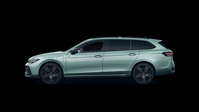 Volkswagen PASSAT Variant 1.5 eHybrid R-Line Business | Wordt verwacht | Trekhaak | Pano | 5J garantie | Blackstyle Plus |