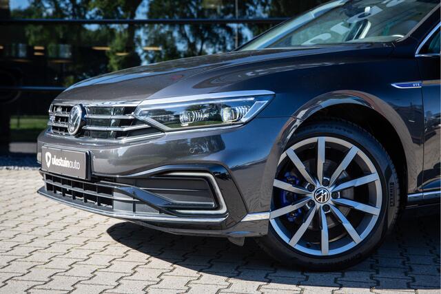 Volkswagen PASSAT Variant 1.4 TSI PHEV GTE Business ,SOH 94%, Panoramadak, Trekhaak, Adap. cruise, IQ,