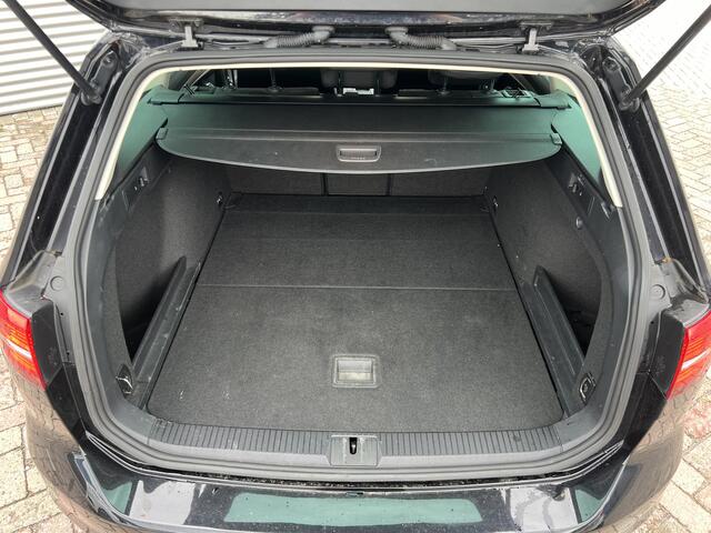 Volkswagen PASSAT Variant 1.4 TSI ACT Highline Business R | Nieuw Binnen | Adaptieve Cruise | Navigatie | Camera | Stoelverwarming