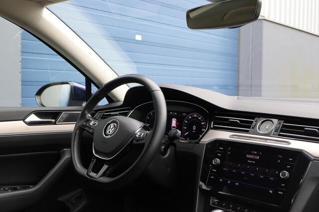 Volkswagen PASSAT Variant 1.4 TSI ACT Connected Series Plus | ErgoComfort | Afneembare trekhaak | Virtueel dashboard | Nette auto!