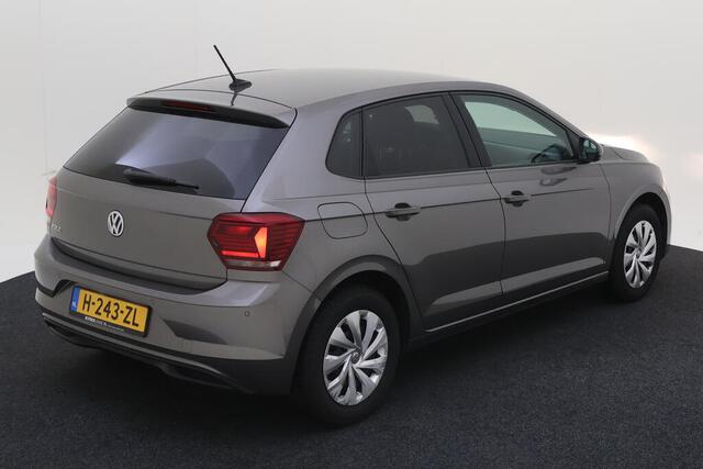 Volkswagen POLO 1.0 TSI Comfortline / Navigatie / Parkeersensoren / Automaat /