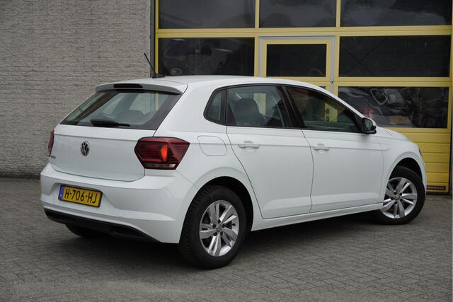 Volkswagen POLO 1.0 TSI 5drs Comfortline BJ2020 Lmv 15" | Led | App-Connect | Airco | Cruise control | Getint glas