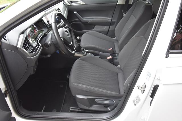 Volkswagen POLO 1.0 TSI 96 PK Carplay Stoelverwaming Mf. stuur Garantie Comfortline