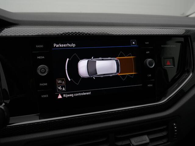 Volkswagen POLO 1.0 TSI 95 pk | Navigatie | Stoelverwarming | Parkeersensoren voor/achter