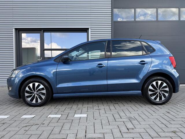 Volkswagen POLO 1.0 BlueMotion Edition 95PK ?5-Deurs ?Apple Carplay & Android Auto ?Airco ?Cruise ?Parkeersensoren ?Lichtmetaal ?Dealer onderhouden