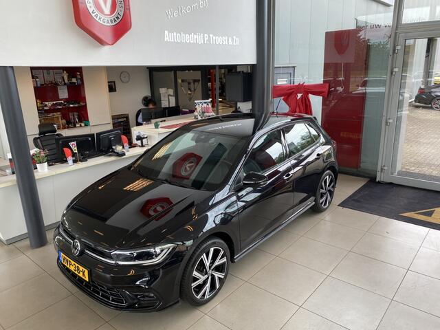 Volkswagen POLO 1.0 TSI R-Line,Automaat, Lage kilometerstand!!/Virtual cockpit/IQ Light/Adaptive cruise control/Navigatie/Apple carplay/Spraakbediening,Climate control/Stoelverwarming/Parkeersensoren rondom/DAB//17" Licht metalen velgen.