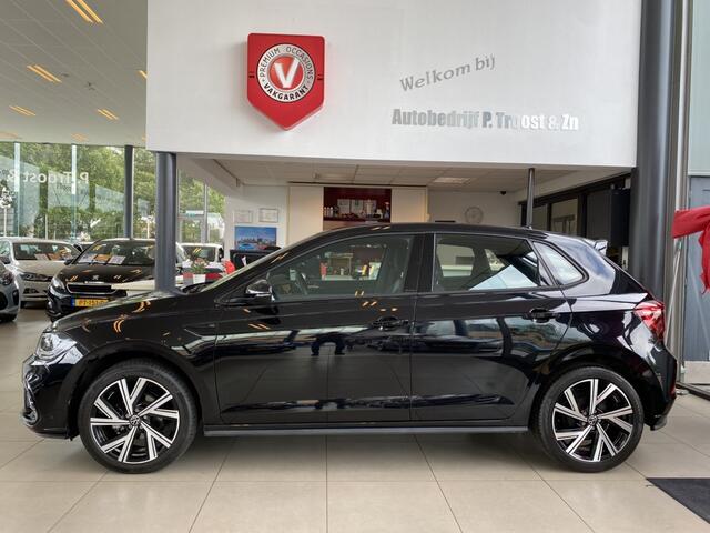 Volkswagen POLO 1.0 TSI R-Line,Automaat, Lage kilometerstand!!/Virtual cockpit/IQ Light/Adaptive cruise control/Navigatie/Apple carplay/Spraakbediening,Climate control/Stoelverwarming/Parkeersensoren rondom/DAB//17" Licht metalen velgen.