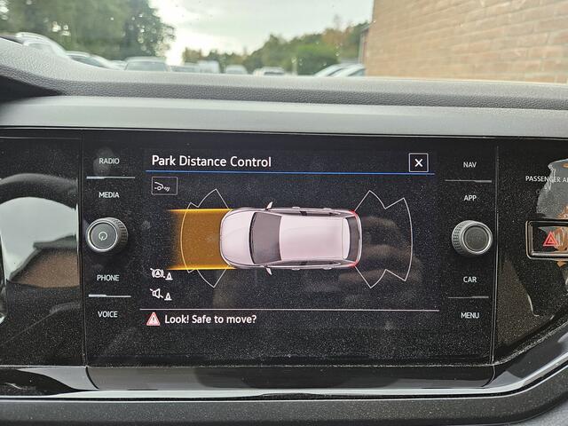 Volkswagen POLO 1.0 TSI R-Line Business